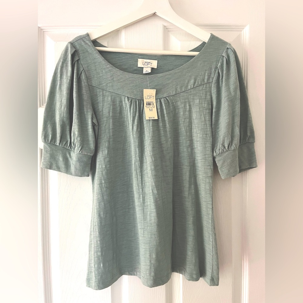 Ann Taylor LOFT women’s shirt